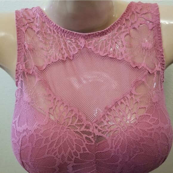PINK Victoria's Secret Purple Push Up High Neck Bralette - Picture 4 of 9